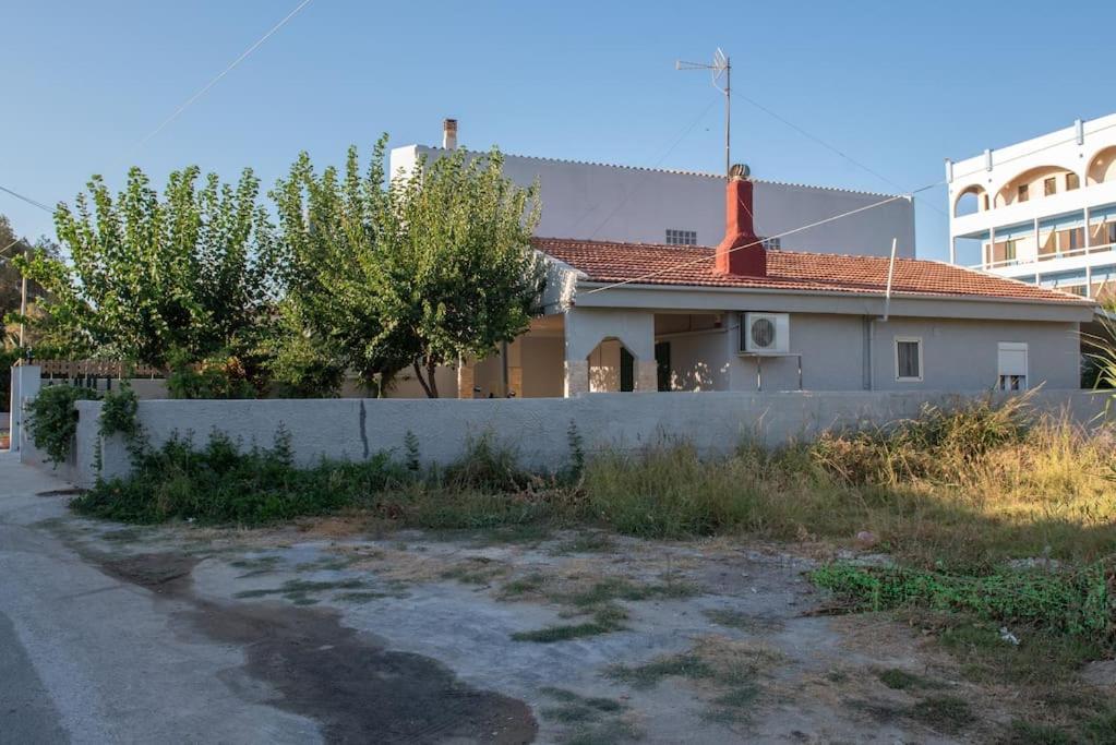 Rania 's House, Next To The Beach. Ferienhaus *